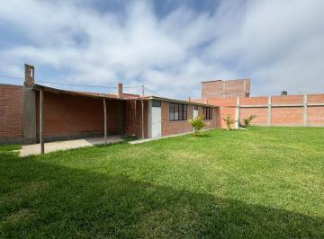 Casa de campo de 2 habitaciones, Trujillo · Casa de Campo en Venta de 1170 m. en Campiña de Moche Cerca a Rest. La Patita