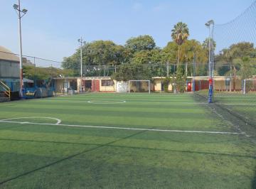 Terreno / Lote · 931m² · Venta de Centro Deportivo en Exclusiva Zona de Surco