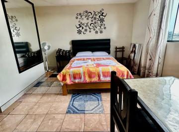 Local comercial de 12 habitaciones, Lima · Venta de Hospedaje en El Rimac de 107 m²