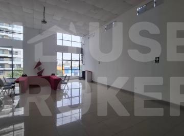 Local comercial de 18 habitaciones, Lima · Edificio Comercial en Céntrica Zona de Lince