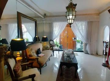 Casa de 6 habitaciones, Lima · Casa en Venta 360 m² - Magdalena