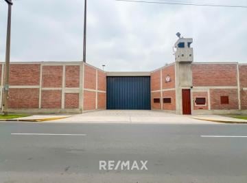 Nave industrial · 13838m² · Vendo Local Industrial o Comercial en Ate - con Zonificación I3: Gran Industria