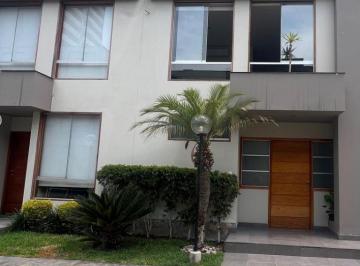 Casa de 3 habitaciones, Lima · Se Vende Casa en Santiago de Surco (Via Lactea)