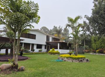 Casa , Lima · Por Viaje! Vendo Casa a Precio de Terreno en La Molina!