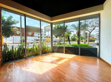 Local comercial · 89m² · Local en Lince