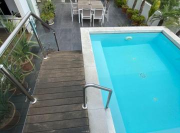 Departamento de 4 habitaciones, Lima · Venta Amplio E Impecable Pent House - Turmalinas - Golf Los Inkas - $750,000
