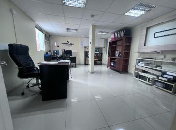 Oficina comercial de 2 habitaciones, Lima · ¡Oportunidad Única de Oficina en Surco!