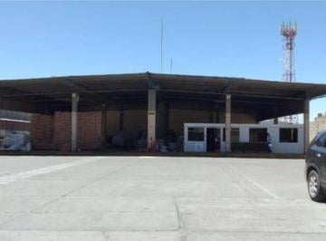 Local comercial de 9 habitaciones, Arequipa · Se Vende Amplio Local Comercial en La Av Parra