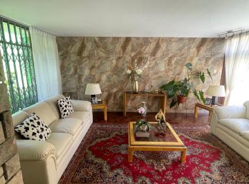 Casa de 5 habitaciones, Lima · Casa de Dos Pisos en Urb. El Rosal, Miraflores