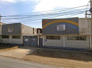 Nave industrial de 7 habitaciones, Lima · Excelente Terreno/local en Zona Industrial | en Esquina | Chorrillos