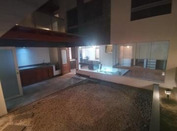 Departamento · 152m² · 4 Dormitorios · 2 Estacionamientos · Vendo Lindo Dpto Flat en Av Velasco Astete 30, Surco