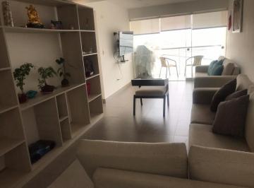 Terreno / Lote · 114m² · 2 Dormitorios · 1 Estacionamiento · Alquilo Lindo Dpto Frente Al Mar, en Av Playa Caballeros, Piso 3, Punta Hermosa