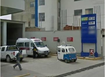 Local comercial · 2000m² · 4 Estacionamientos · Vendo Local Comercial en Av Angamos 9, Cajamarca