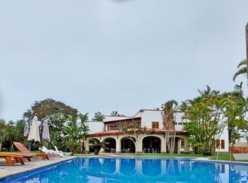 Casa · 2692m² · 4 Dormitorios · 10 Estacionamientos · Vendo Hermosa Casa Calle Alameda de Los Molinos 1, Urb La Encantada, Chorrillos