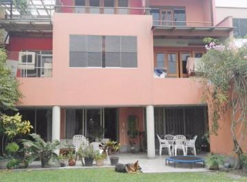 Casa · 618m² · 10 Dormitorios · 4 Estacionamientos · Vendo Linda Casa Calle Francisco Paula D Ugarriza 1, Urb San Antonio, Miraflores