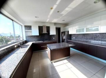 Departamento · 400m² · 4 Dormitorios · 3 Estacionamientos · Alquilo Lindo Dpto. en Av Circunvalación Golf Los Incas 4, Surco