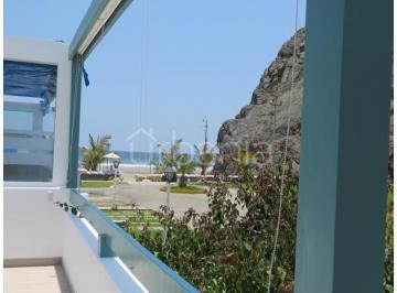 Terreno / Lote · 120m² · 3 Dormitorios · 1 Estacionamiento · Vendo Lindo Departamento Duplex Calle Paseo de Los Condes, Lomas de La Molina