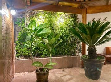 Casa · 568m² · 5 Dormitorios · 4 Estacionamientos · Ocasión! Vendo Casa Como Terreno Av Octavio Espinoza y Gonzales 1, San Isidro