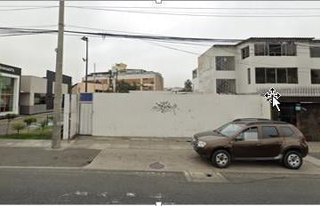 Terreno / Lote · 364m² · 10 Dormitorios · 20 Estacionamientos · Ocasión! Vendo Terreno en Av Javier Prado Este N° 17, San Isidro