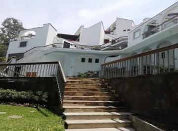 Departamento · 500m² · 4 Dormitorios · 2 Estacionamientos · Departamento en Venta en Surco