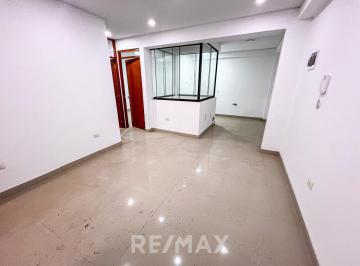 Oficina comercial · 65m² · Alquiler de Local en 4to Piiso en Villa El Salvador