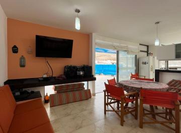 Casa de playa de 4 habitaciones, Cañete · Vendo Hermosa Casa en Puerto Fiel - Precio Oportunidad
