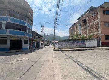 Terreno / Lote , Chanchamayo · Centrico en Esquina en La Merced