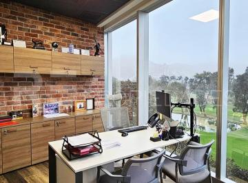 Oficina comercial · 203ha · 5 Estacionamientos · L - 546 Oficina Amoblada en Surco, con Vista Al Club Golf Los Incas