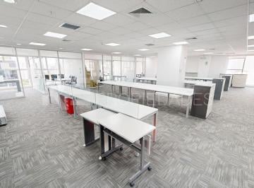 Oficina comercial · 300m² · L - 531 Oficinas en Platinum Plaza I, San Isidro Financiero - Alquiler