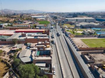 Terreno / Lote , Arequipa · Buscas Terreno en La Variante de Uchumayo?