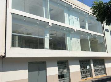 Local comercial , Ica · Edificio Comercial de Perfil Institucional