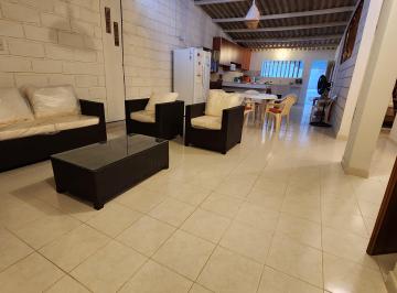 Casa de playa de 7 habitaciones, Camaná · Casa de Playa de 481 m² con 7 Habitaciones en Venta y Alquiler en Los Cerillos