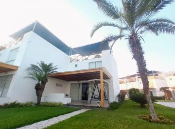 Casa de 4 habitaciones, Cañete · Casa de 3 Niveles Full Amoblada