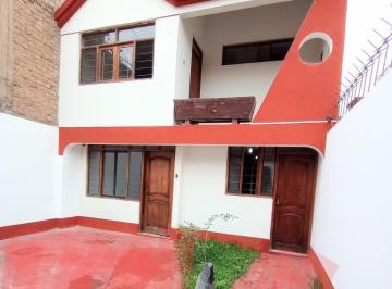 Casa de 4 habitaciones, Lima · Venta de Casa de 2 Pisos de 120 m² en San Martin de Porres