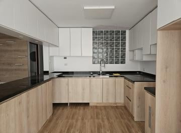 Departamento de 4 habitaciones, Lima · Moderno Dpto 110 m² Frente a Parque en Jr. Los Cisnes Surco. Sagitario