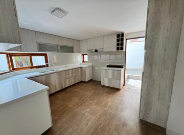 Casa de 3 habitaciones, Lima · Casa Independiente en El Haras 450 m²