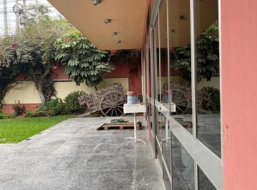 Terreno / Lote · 469m² · 7 Dormitorios · 2 Estacionamientos · Oportunidad Única! Vendo Casa Como Terreno – 500 m² – San Isidro