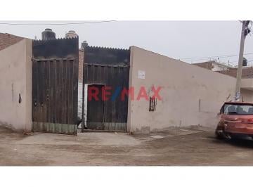 Local comercial · 200m² · 1 Dormitorio · 5 Estacionamientos · Se Alquila Local en Esquina en Los Claveles Lurin