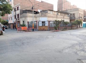 Terreno / Lote de 3 habitaciones, Lima · Oportunidad Terreno en Esquina con Zonificación Rdm Hasta 7 Pisos