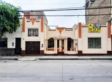 Terreno / Lote de 9 habitaciones, Lima · Venta de Casa Como Terreno en Breña