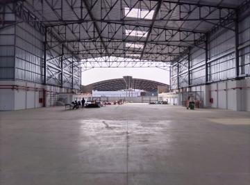 Nave industrial · 2000m² · 4 Estacionamientos · Alquiler de Almacen o Local Comercial en Santa Anita 2000 m²