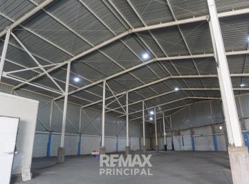 Nave industrial · 2300m² · Alquiler de Amplio Local Industrial