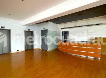 Oficina comercial , Lima · Oficina 600 m² - Semi - Implementada - San Isidro