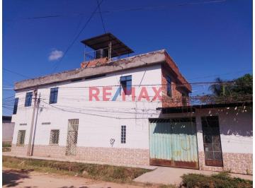 Local comercial · 343m² · 13 Dormitorios · 2 Estacionamientos · Excelente Oportunidad de Inversión - Hospedaje Pucallpa