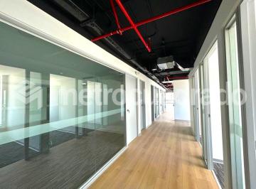 Oficina comercial , Lima · Oficina 302 m² - Implementada - San Isidro