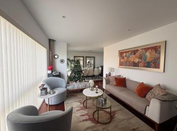 Departamento de 3 habitaciones, Lima · Vendo Pent - House con Terraza en Lindo Edificio Frente a Parque