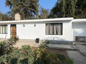 Casa · 250m² · 5 Dormitorios · 4 Estacionamientos · Casa de Campo en Cineguilla, Excelente Ubicación, Al Lado del Rancho.