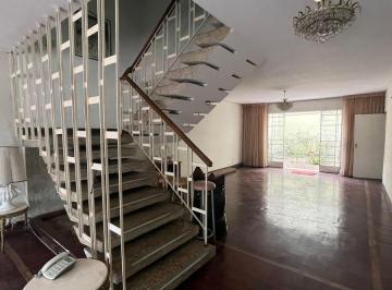 Casa de 7 habitaciones, Lima · Venta de Casa Confortable y Bien Distribuida en Zona Residencial de Santa Catalina
