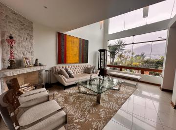Casa de 4 habitaciones, Lima · Casa en Calle Cerrada en Las Lagunas
