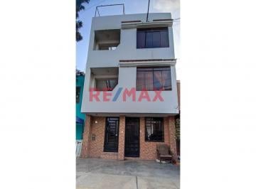 Casa de 6 habitaciones, Lima · - Casa con 3departamentos Cerca a Pro Los Olivos